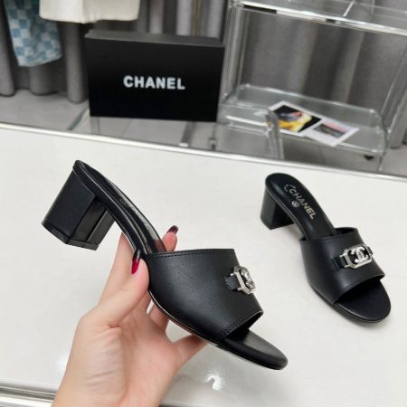 Chanel Flat Open-toed Flip-flops With Thick Heels Slide Sandal - Image 3