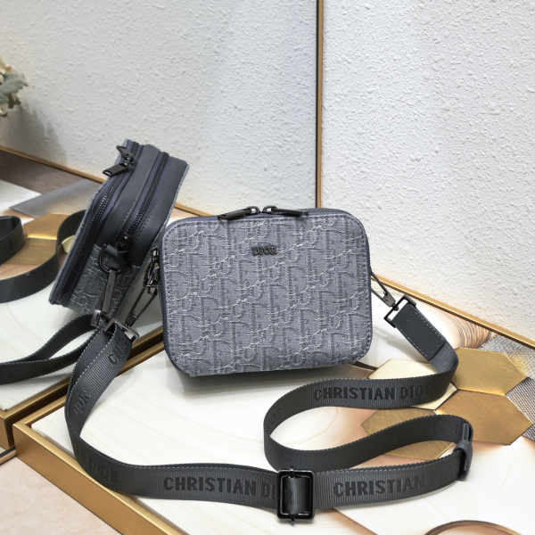 DIOR Oblique Classic Embroidery Crossbody Bag