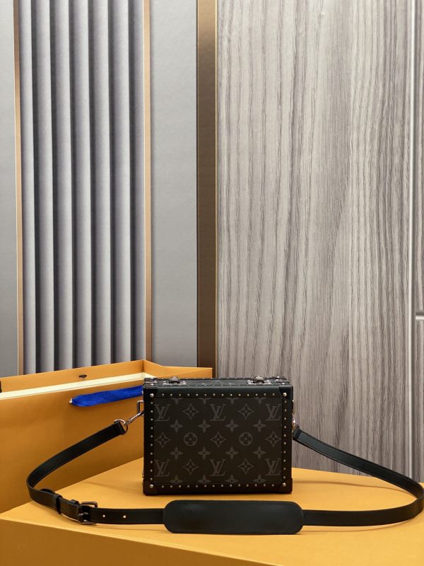 LV Clutch Box