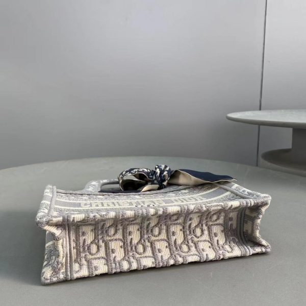 Dior Book Tote Small Gray Dior Oblique Embroidery