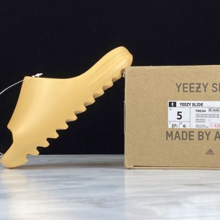 Yeezy Slide Desert Sand FW6344 - Image 8