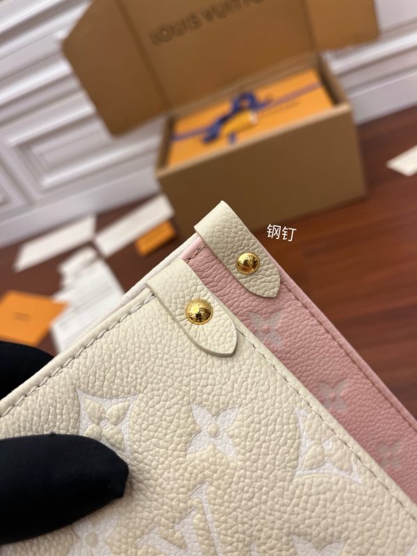 Onthego MM Rose Beige M46128