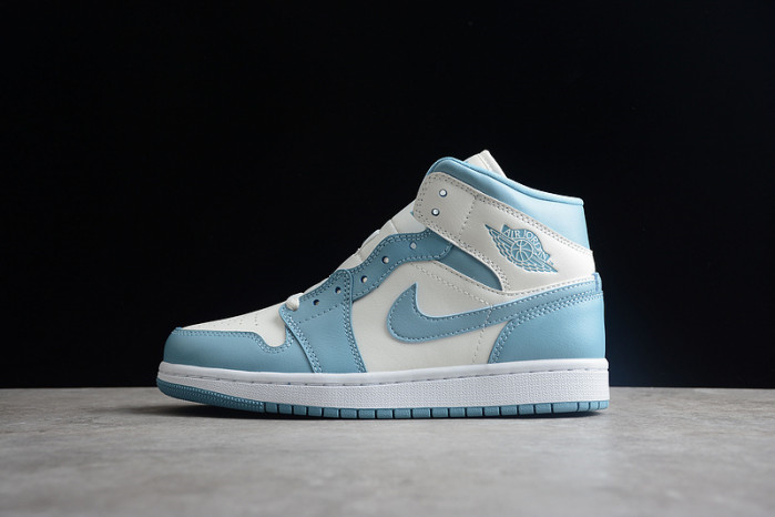 Air Jordan 1 Mid UNC BQ6472-141 - Image 2