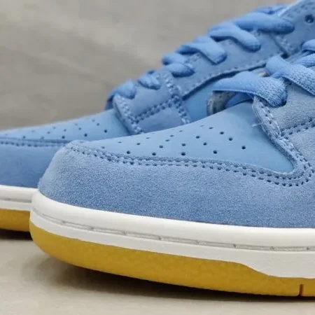 Dunk SB Low PRM “ phillies" - Image 9