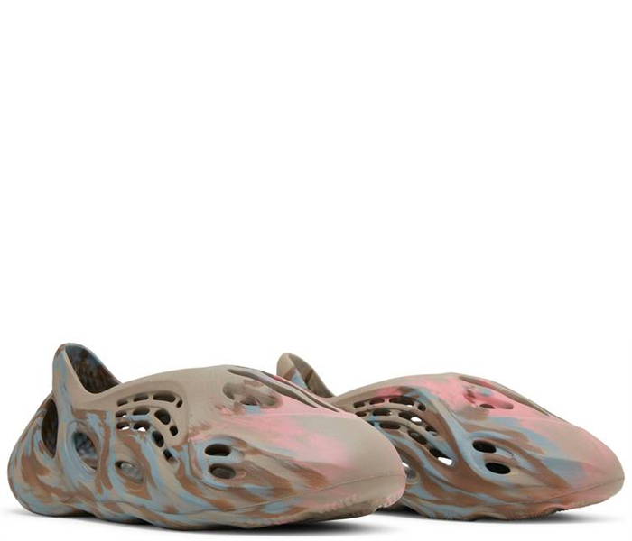 Yeezy Foam Runner MX Sand Grey GY3969 - Image 4