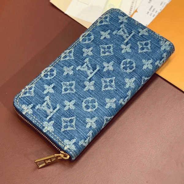 LV ippy Zipper Money Clip bags