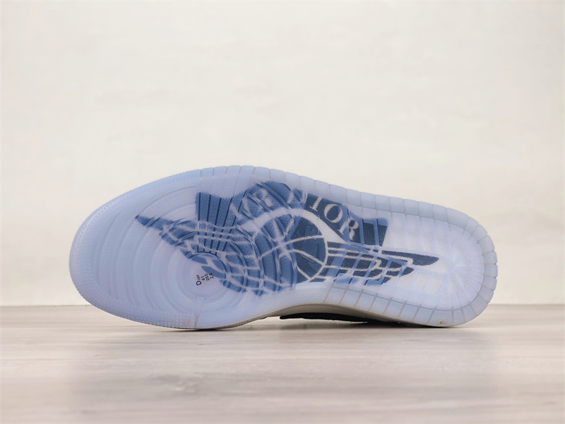 Dior x Air Jordan 1 Low CN8608-002 - Image 7