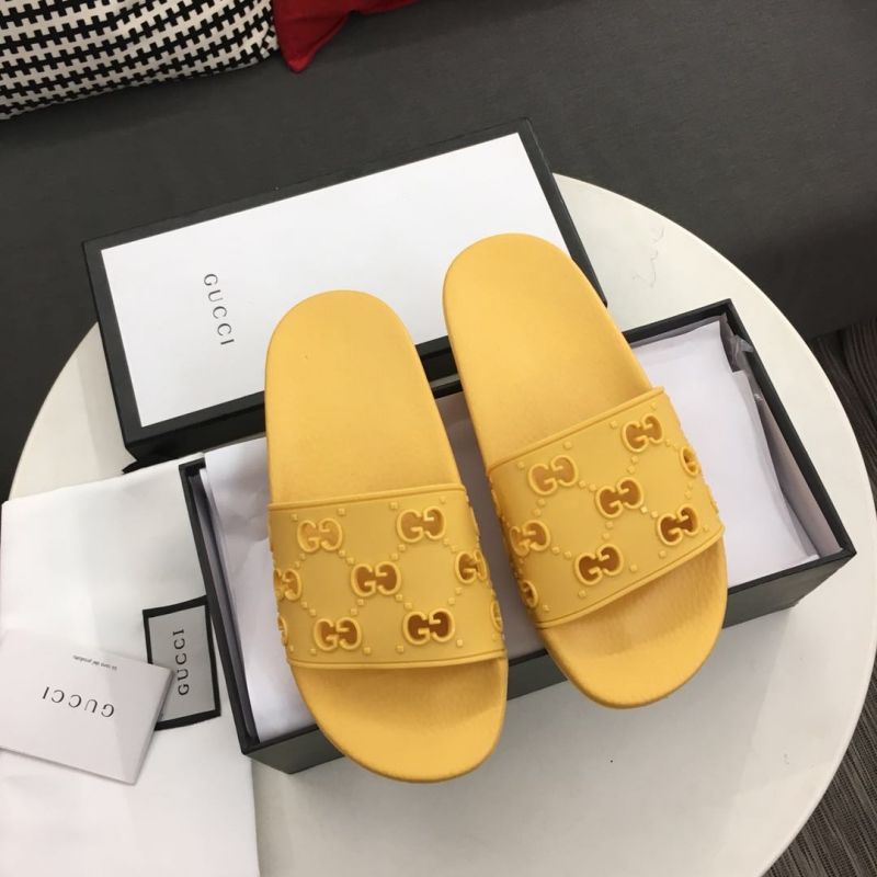 Gucci Womens GG Slide Rubber Sandals 573922 - Image 8