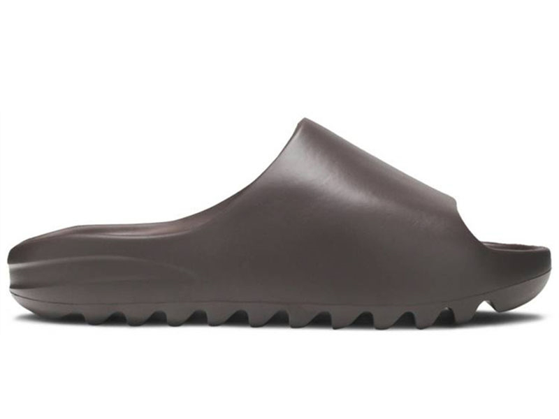 Yeezy Slides Soot G55495 - Image 1