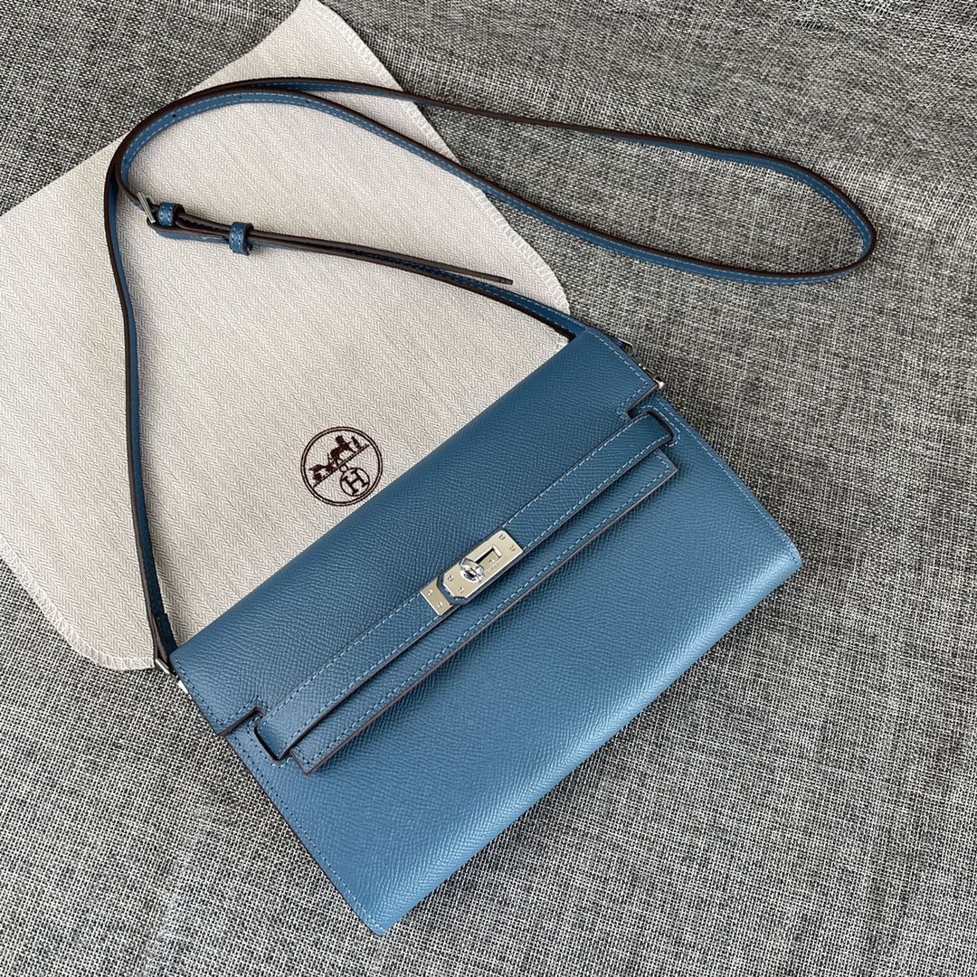 Hermes Kelly Chain Purse Bag - Image 6