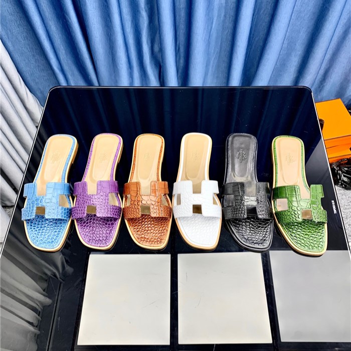 Hermes Oran Sandal - Image 2