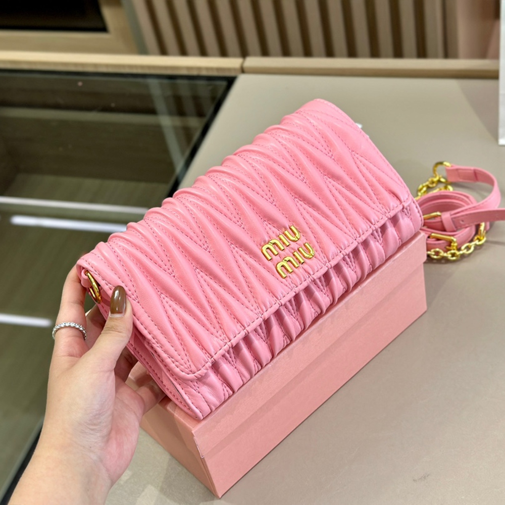 MIU MIU Matelasse Leather Shoulder Bag Crossbody Bag - Image 2