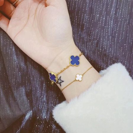 Van Cleef&Arpels VCA alhambra Bracelet Blue agate - Image 7