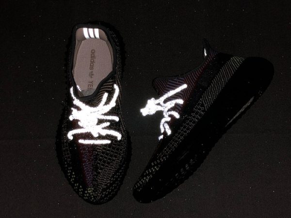 Yeezy 350 V2 Yecheil FW5190