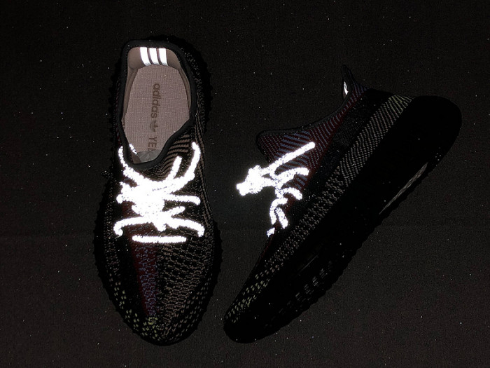 Yeezy 350 V2 Yecheil FW5190 - Image 9