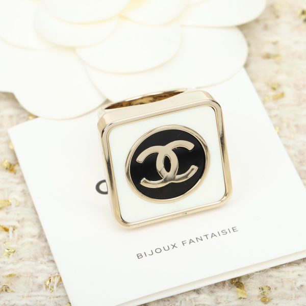 Chanel  23 Square ring diamond ring