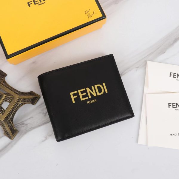 FENDI Contrast Color Design Wallte