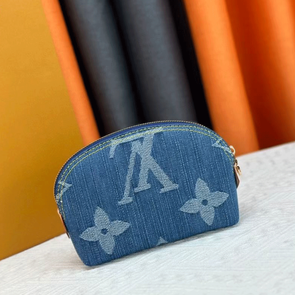 LV Cosmetic pouch Bags - Image 5