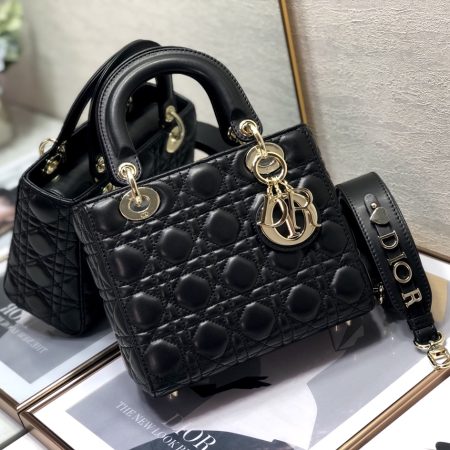Dior Medium Lady Dior Bag Black Patent Cannage  M0565OWCB_M900