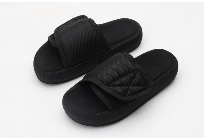 Yeezy Slide 3 - Image 1