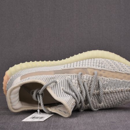 Yeezy Boost 350 V2 Lundmark FU9161 - Image 5