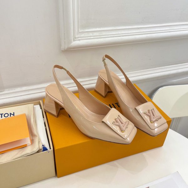 LV Half a Pack of Horseshoe Heels Slide Sandal
