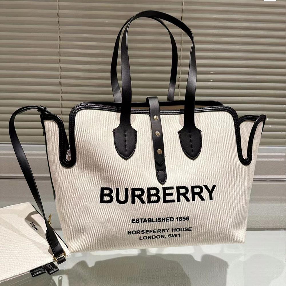 Burberry Tote Bag Medium - Image 4