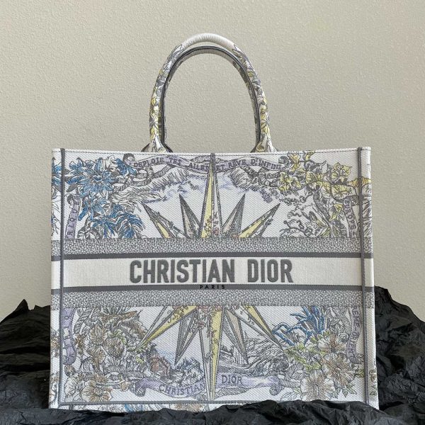 DIOR Book Tote Starlight&Star Tote Bags