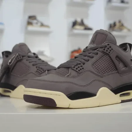 A Ma Maniere x Jordan4 retro 'Violet ore' - Image 4