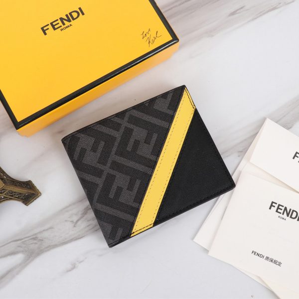 FENDI Contrast Color Design Wallte