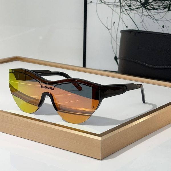 Balenciaga Mirror Logo  Sunglasses Top quality