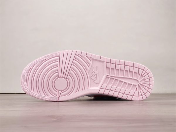 Air Jordan AJ1 Mid DR0174-500