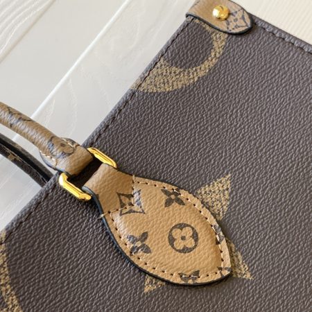 LV Onthego MM Bag - Image 9