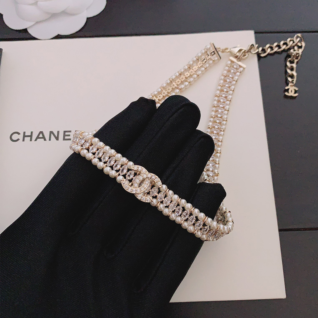 Chanle New pearl necklace - Image 1
