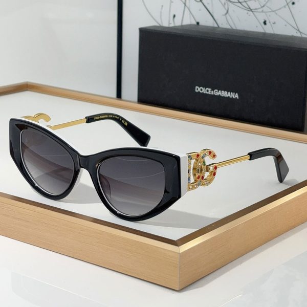 DOLCE & GABBAN DG Large Logo With Metal Mirror legs Sunglasses Top quality