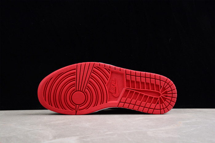 AIR JORDAN 1 HIGH OG BRED PATENT 555088-063 - Image 9