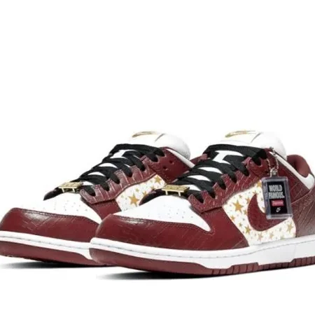 Supreme x Dunk SB Low “ Barkroot Brown" - Image 3