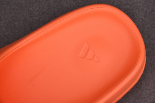 Yeezy Slide orange FY7497