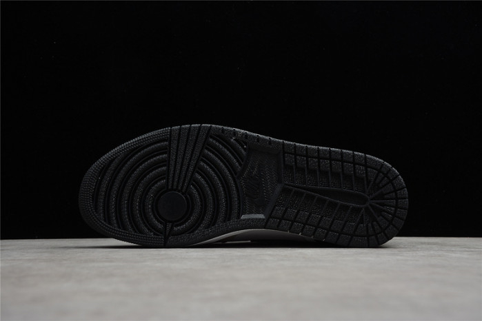 Air Jordan 1 High OG Prototype DC6515-100 - Image 4