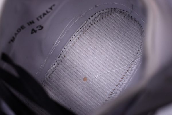 OFF-WHITE Low 3.0 OMIA065S18800016