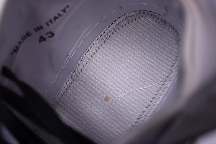 OFF-WHITE Low 3.0 OMIA065S18800016 - Image 6