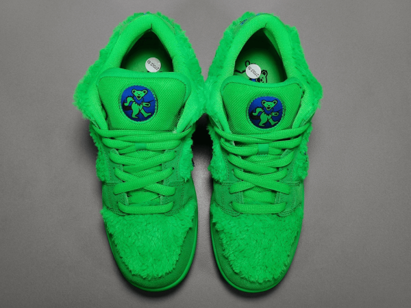 Dunk SB Low “ Green Bear"× Grateful Dead