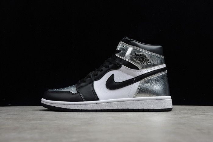 Air Jordan 1 Silver Toe CD0461-001 - Image 3