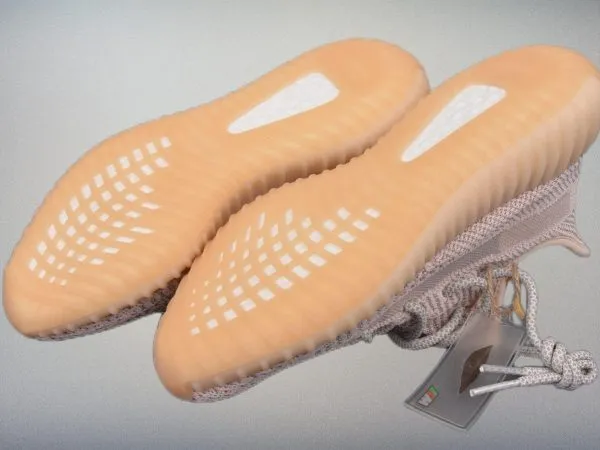 Yeezy350 Boost V2 “ Synth"