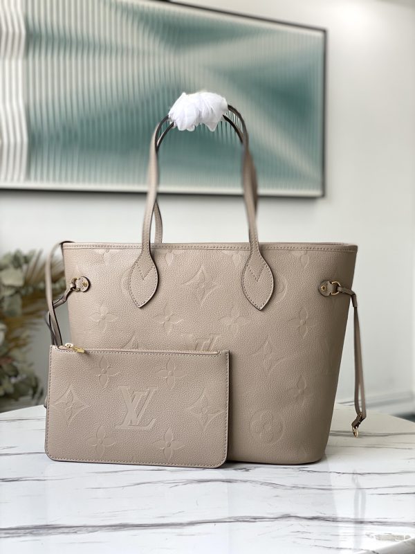 Neverfull MM M45686