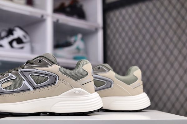 Dior B30 Dad Sneakers Brown (1:1 Version)