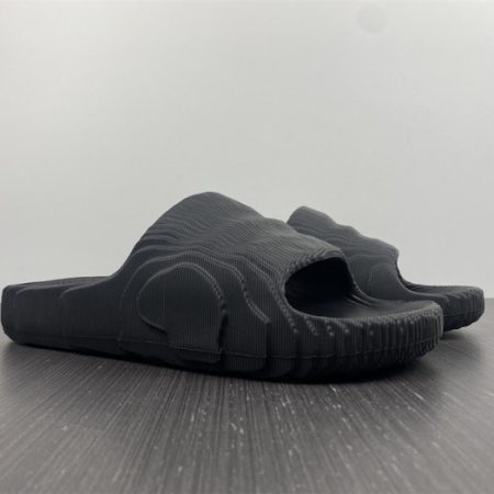 Yeezy Slide new collection 5 - Image 5