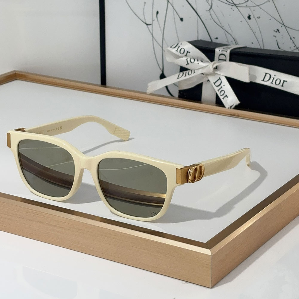 Dior  Mirror leg Logo identification Acetate fibre  sunglasses  Top quality - Image 1