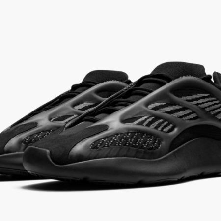 Yeezys 700 V3 “ Alvah" - Image 2
