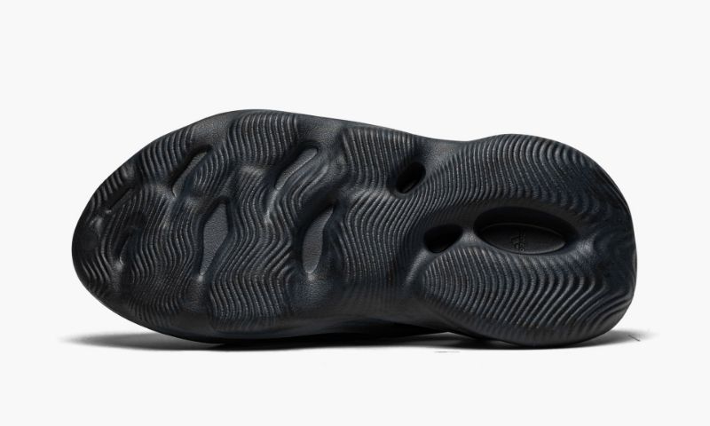 Yeezys Foam RNNR “ Mineral Blue" - Image 5